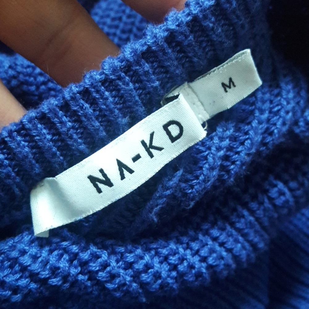 Sweater - Picture 3 of 5